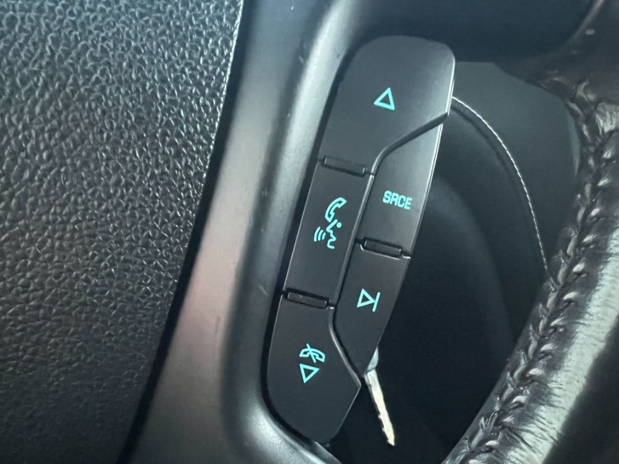 Used Buick Enclave AWD 4dr Leather 2015 | Bristol Auto Center LLC. Bristol, Connecticut Used Buick Enclave AWD 4dr Leather 2015 | Bristol Auto Center LLC. Bristol, Connecticut