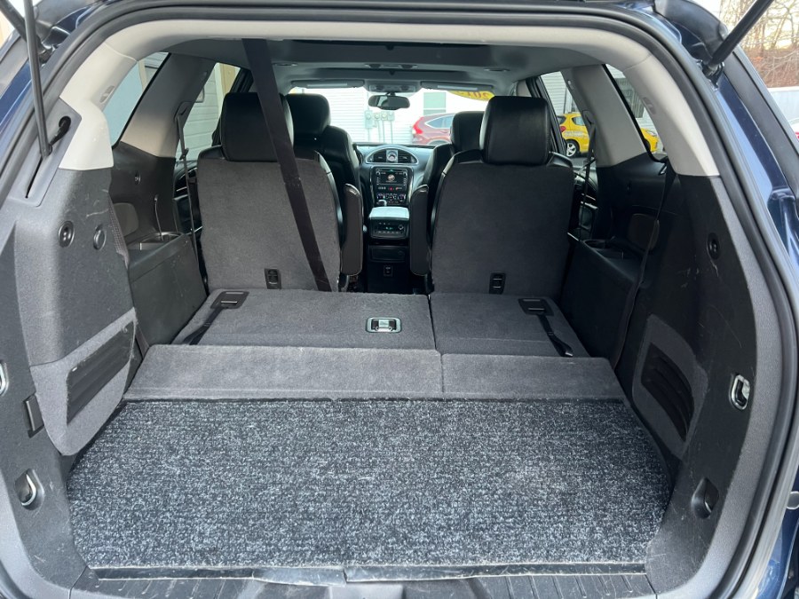 Used Buick Enclave AWD 4dr Leather 2015 | Bristol Auto Center LLC. Bristol, Connecticut Used Buick Enclave AWD 4dr Leather 2015 | Bristol Auto Center LLC. Bristol, Connecticut