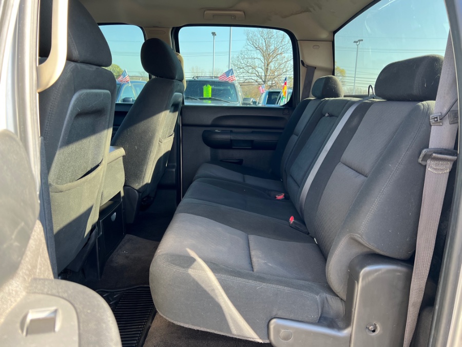 Used GMC Sierra 1500 4WD Crew Cab 143.5" SLE 2011 | Marsh Auto Sales LLC. Ortonville, Michigan Used GMC Sierra 1500 4WD Crew Cab 143.5" SLE 2011 | Marsh Auto Sales LLC. Ortonville, Michigan