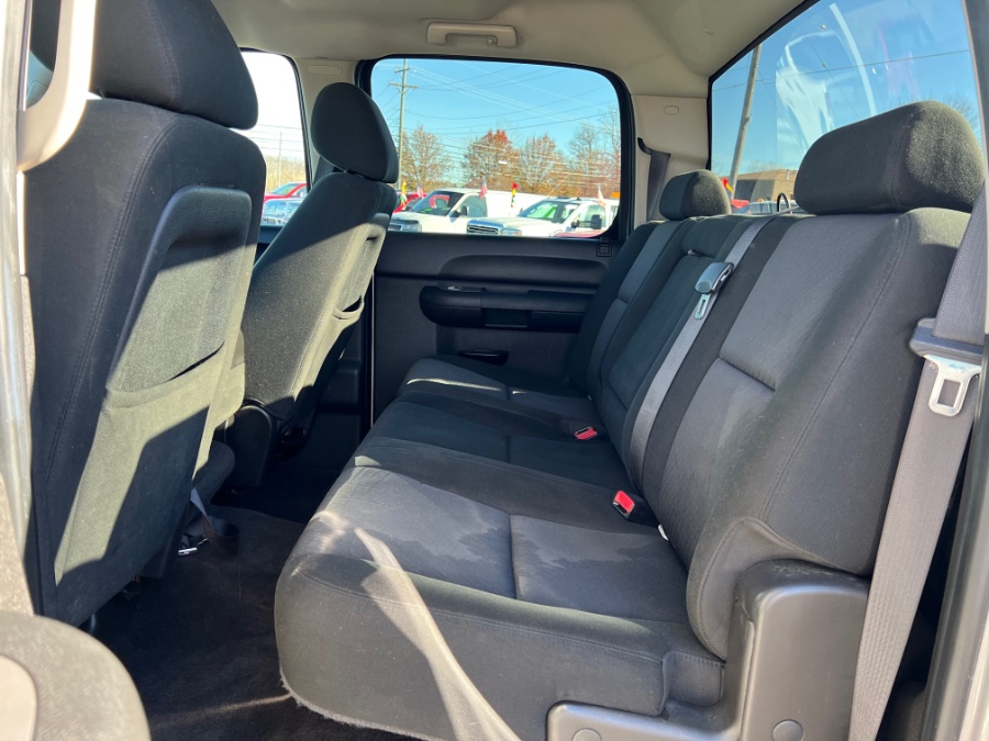 Used GMC Sierra 1500 2WD Crew Cab 143.5" SL 2010 | Marsh Auto Sales LLC. Ortonville, Michigan Used GMC Sierra 1500 2WD Crew Cab 143.5" SL 2010 | Marsh Auto Sales LLC. Ortonville, Michigan