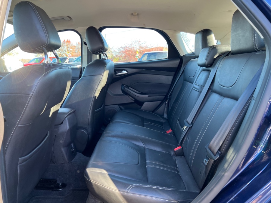 Used Ford Focus 5dr HB Titanium 2012 | Marsh Auto Sales LLC. Ortonville, Michigan Used Ford Focus 5dr HB Titanium 2012 | Marsh Auto Sales LLC. Ortonville, Michigan