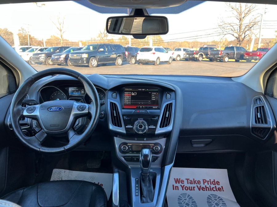 Used Ford Focus 5dr HB Titanium 2012 | Marsh Auto Sales LLC. Ortonville, Michigan Used Ford Focus 5dr HB Titanium 2012 | Marsh Auto Sales LLC. Ortonville, Michigan