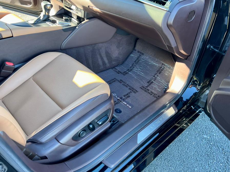 Used Lexus ES ES 350 Luxury FWD 2019 | Tru Auto Mall. Berlin, Connecticut Used Lexus ES ES 350 Luxury FWD 2019 | Tru Auto Mall. Berlin, Connecticut