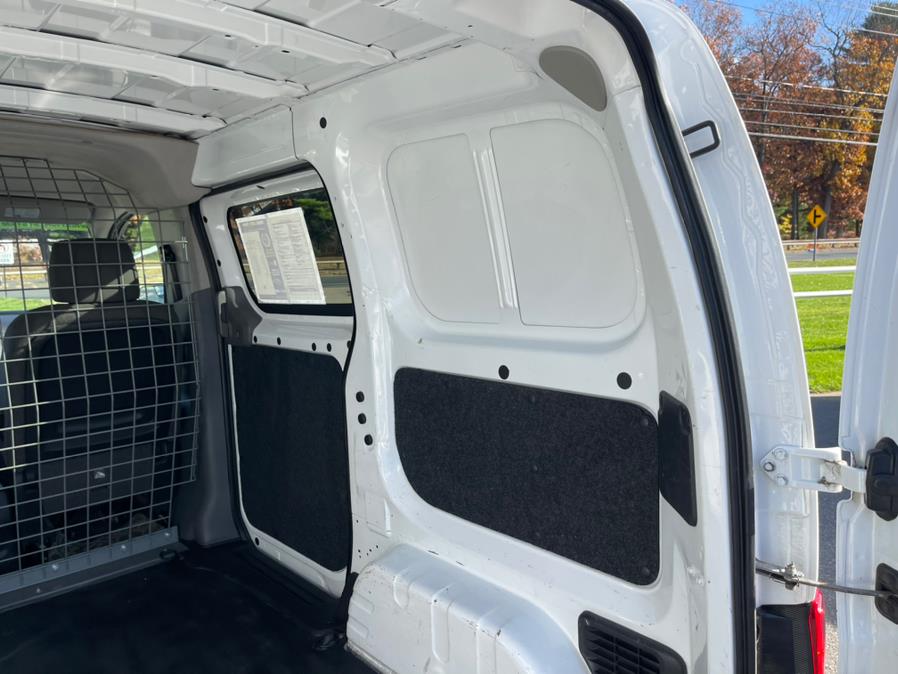 2015 Nissan NV200 I4 SV, available for sale in South Windsor, Connecticut | Mike And Tony Auto Sales, Inc. South Windsor, Connecticut 2015 Nissan NV200 I4 SV, available for sale in South Windsor, Connecticut | Mike And Tony Auto Sales, Inc. South Windsor, Connecticut