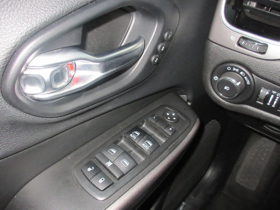 Used Jeep Cherokee Limited 4x4 2019 | Route 27 Auto Mall. Linden, New Jersey Used Jeep Cherokee Limited 4x4 2019 | Route 27 Auto Mall. Linden, New Jersey