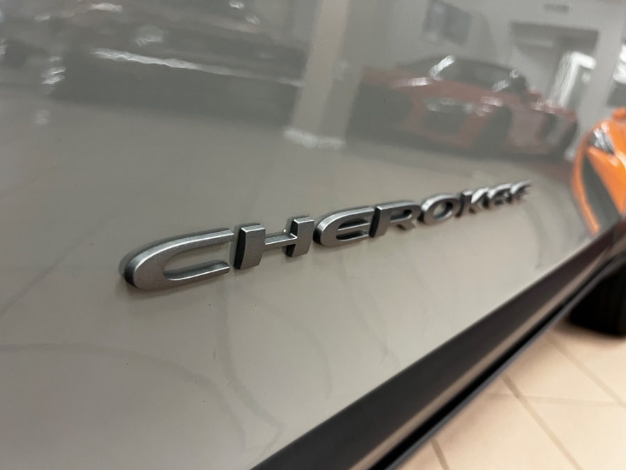 Used Jeep Cherokee Trailhawk Elite 4x4 2019 | Power Motors East. Massapequa Park, New York Used Jeep Cherokee Trailhawk Elite 4x4 2019 | Power Motors East. Massapequa Park, New York
