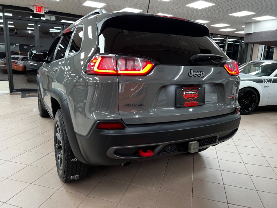 Used Jeep Cherokee Trailhawk Elite 4x4 2019 | Power Motors East. Massapequa Park, New York Used Jeep Cherokee Trailhawk Elite 4x4 2019 | Power Motors East. Massapequa Park, New York