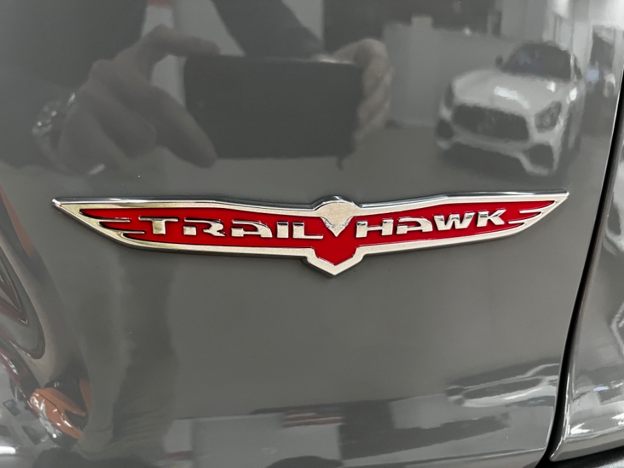 Used Jeep Cherokee Trailhawk Elite 4x4 2019 | Power Motors East. Massapequa Park, New York Used Jeep Cherokee Trailhawk Elite 4x4 2019 | Power Motors East. Massapequa Park, New York