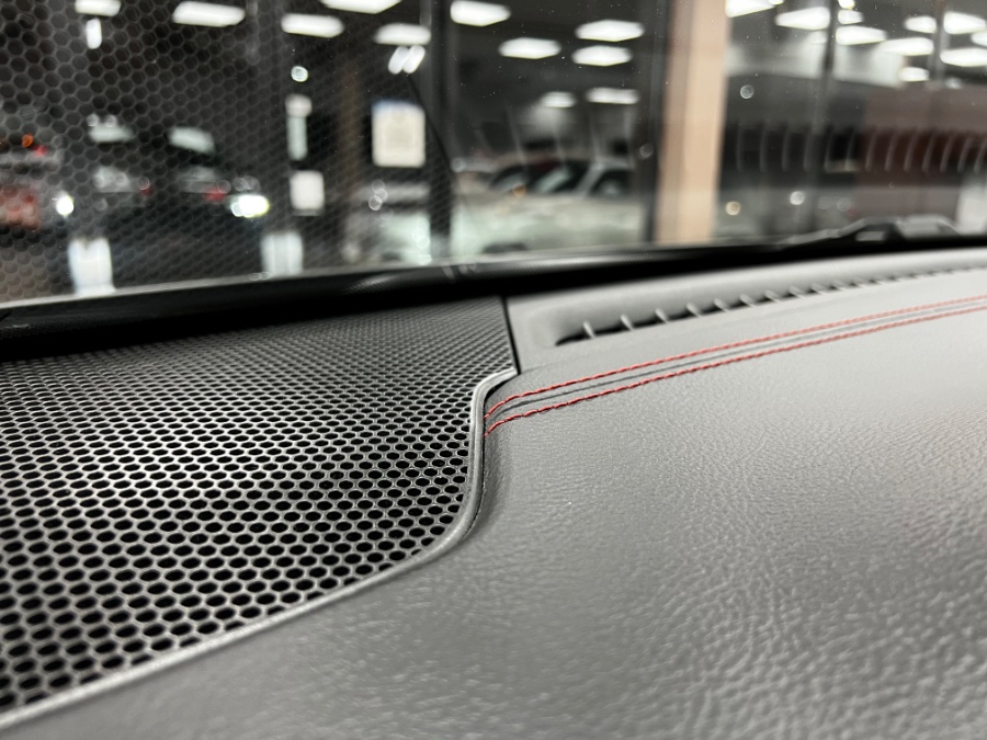 Used Jeep Cherokee Trailhawk Elite 4x4 2019 | Power Motors East. Massapequa Park, New York Used Jeep Cherokee Trailhawk Elite 4x4 2019 | Power Motors East. Massapequa Park, New York