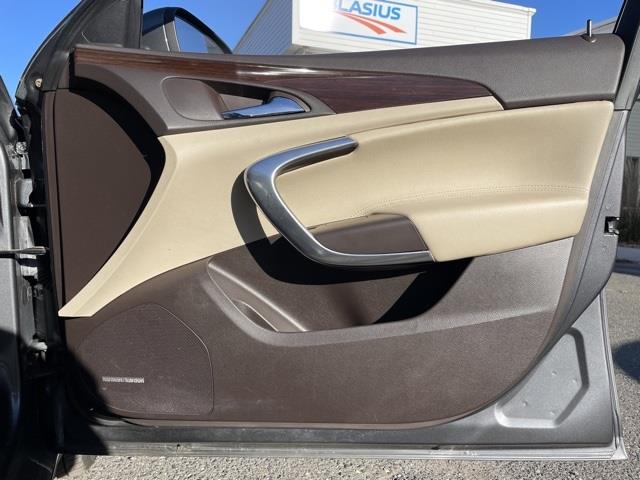 Used Buick Regal CXL 2011 | Blasius Federal Road. Brookfield, Connecticut Used Buick Regal CXL 2011 | Blasius Federal Road. Brookfield, Connecticut