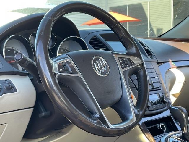 Used Buick Regal CXL 2011 | Blasius Federal Road. Brookfield, Connecticut Used Buick Regal CXL 2011 | Blasius Federal Road. Brookfield, Connecticut