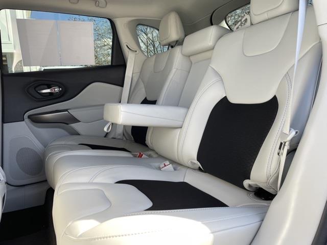 2021 Jeep Cherokee Latitude Plus, available for sale in Brookfield, Connecticut | Blasius Federal Road. Brookfield, Connecticut 2021 Jeep Cherokee Latitude Plus, available for sale in Brookfield, Connecticut | Blasius Federal Road. Brookfield, Connecticut