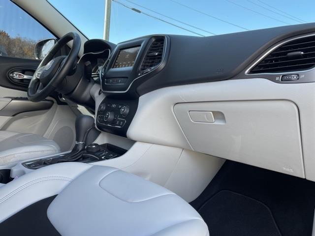 2021 Jeep Cherokee Latitude Plus, available for sale in Brookfield, Connecticut | Blasius Federal Road. Brookfield, Connecticut 2021 Jeep Cherokee Latitude Plus, available for sale in Brookfield, Connecticut | Blasius Federal Road. Brookfield, Connecticut