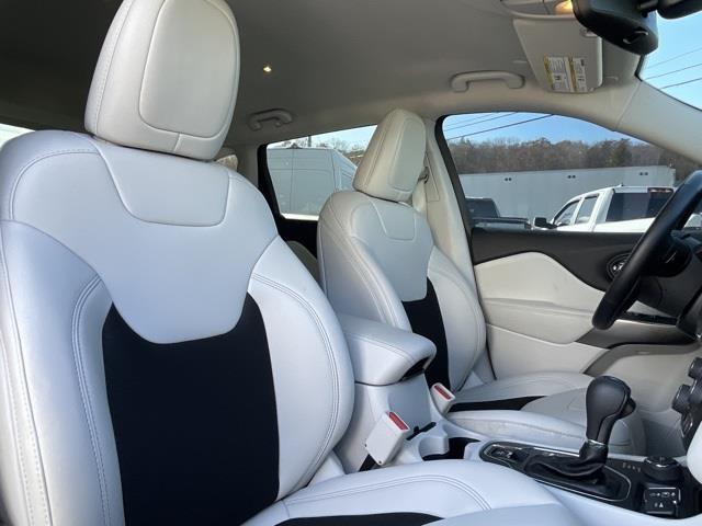 2021 Jeep Cherokee Latitude Plus, available for sale in Brookfield, Connecticut | Blasius Federal Road. Brookfield, Connecticut 2021 Jeep Cherokee Latitude Plus, available for sale in Brookfield, Connecticut | Blasius Federal Road. Brookfield, Connecticut