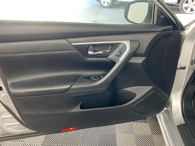 Used Nissan Altima 2.5 SL 2018 | Queens Auto Mall. Richmond Hill, New York Used Nissan Altima 2.5 SL 2018 | Queens Auto Mall. Richmond Hill, New York