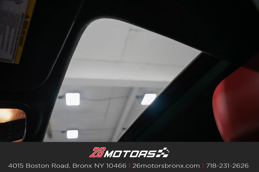 Used Jeep Grand Cherokee Trackhawk 4x4 2018 | 26 Motors Bronx. Bronx, New York Used Jeep Grand Cherokee Trackhawk 4x4 2018 | 26 Motors Bronx. Bronx, New York
