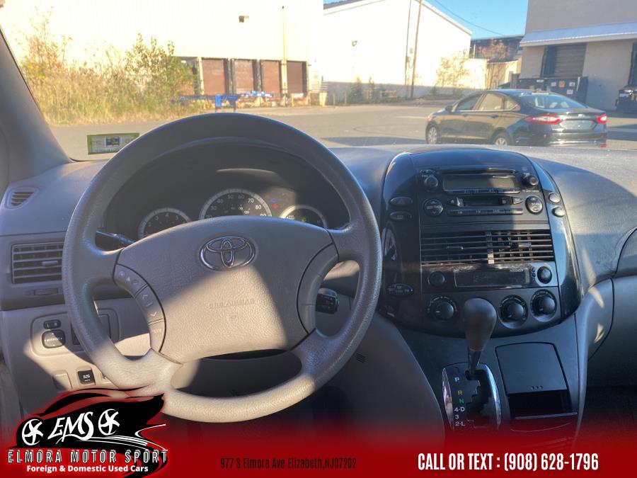 2005 Toyota Sienna 5dr LE AWD (Natl), available for sale in Elizabeth, New Jersey | Elmora Motor Sports. Elizabeth, New Jersey 2005 Toyota Sienna 5dr LE AWD (Natl), available for sale in Elizabeth, New Jersey | Elmora Motor Sports. Elizabeth, New Jersey