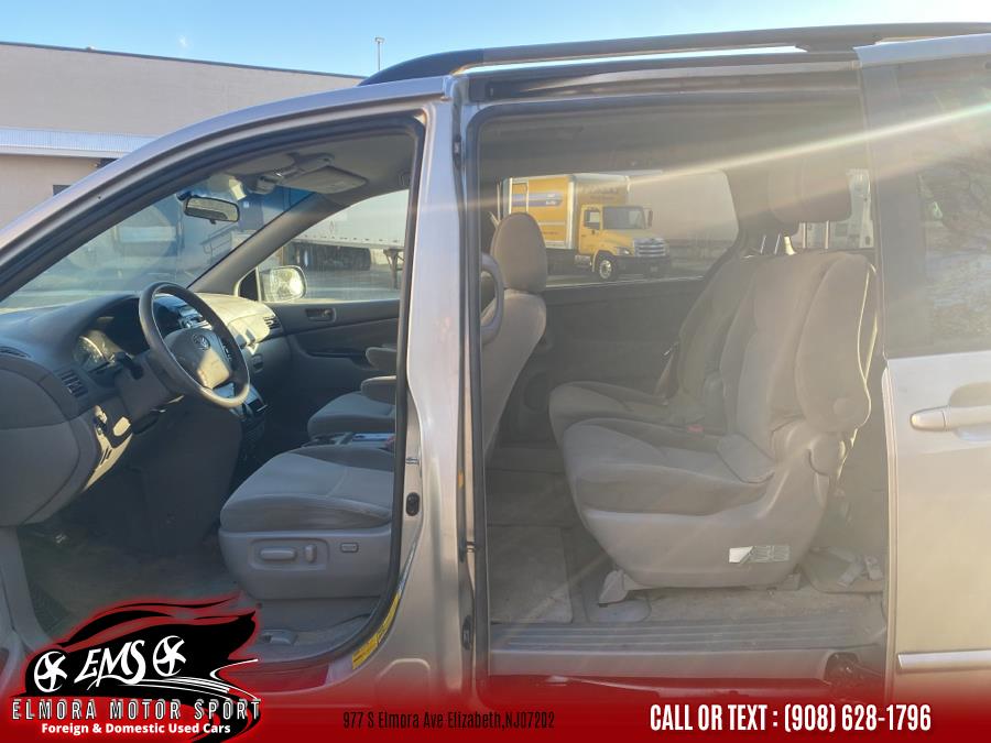 2005 Toyota Sienna 5dr LE AWD (Natl), available for sale in Elizabeth, New Jersey | Elmora Motor Sports. Elizabeth, New Jersey 2005 Toyota Sienna 5dr LE AWD (Natl), available for sale in Elizabeth, New Jersey | Elmora Motor Sports. Elizabeth, New Jersey