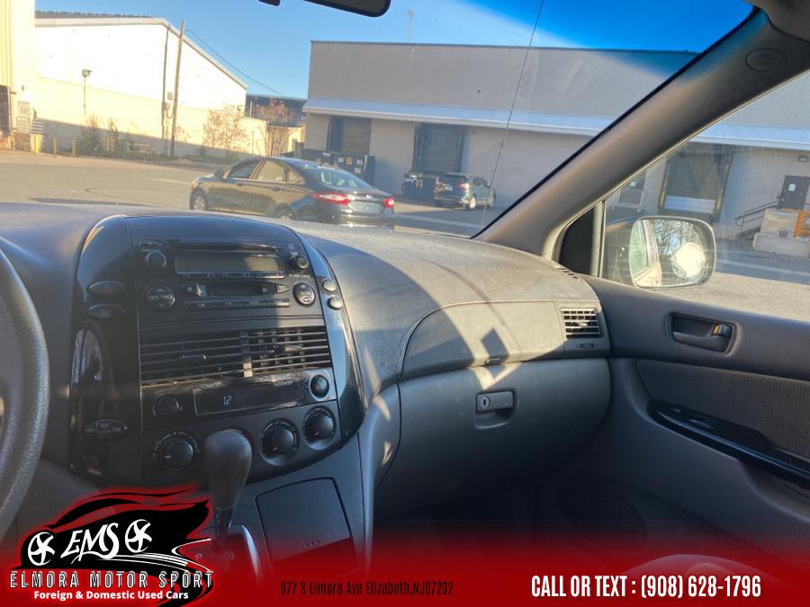 2005 Toyota Sienna 5dr LE AWD (Natl), available for sale in Elizabeth, New Jersey | Elmora Motor Sports. Elizabeth, New Jersey 2005 Toyota Sienna 5dr LE AWD (Natl), available for sale in Elizabeth, New Jersey | Elmora Motor Sports. Elizabeth, New Jersey