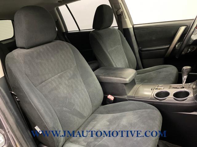 Used Toyota Highlander 4WD 4dr Sport 2008 | J&M Automotive Sls&Svc LLC. Naugatuck, Connecticut Used Toyota Highlander 4WD 4dr Sport 2008 | J&M Automotive Sls&Svc LLC. Naugatuck, Connecticut