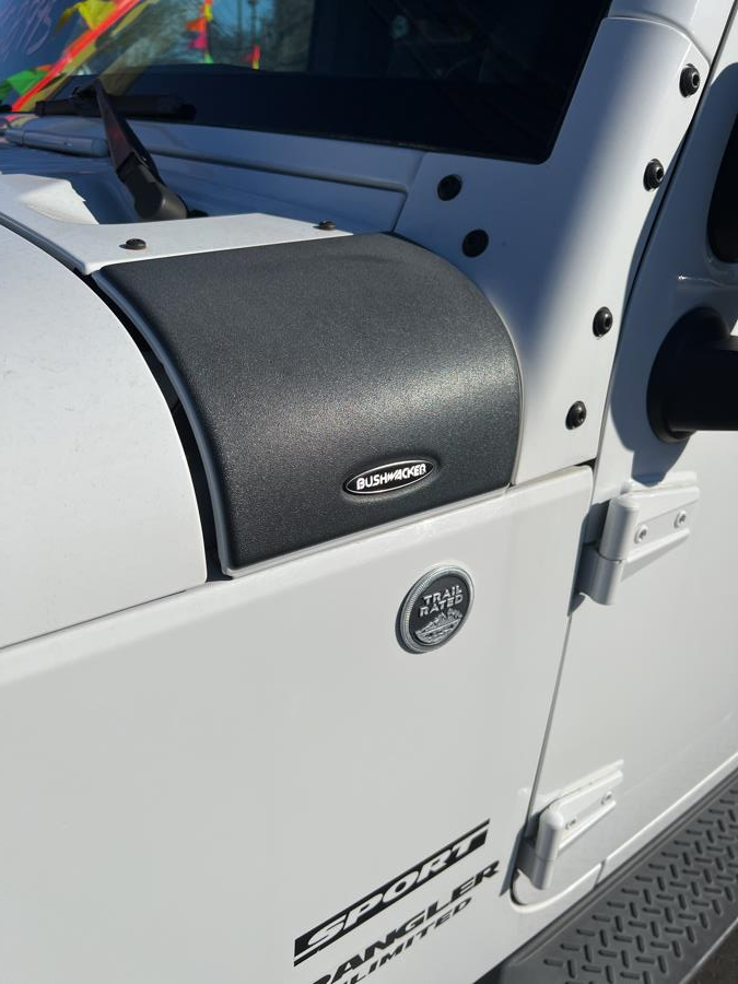 2013 Jeep Wrangler Unlimited 4WD 4dr Freedom Edition *Ltd Avail*, available for sale in Branford, Connecticut | Al Mac Motors 2. Branford, Connecticut 2013 Jeep Wrangler Unlimited 4WD 4dr Freedom Edition *Ltd Avail*, available for sale in Branford, Connecticut | Al Mac Motors 2. Branford, Connecticut