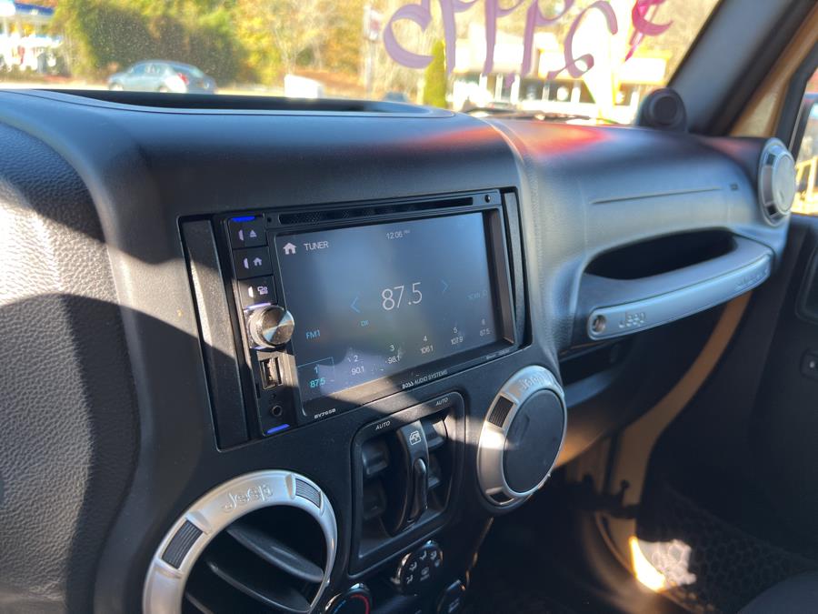 2013 Jeep Wrangler Unlimited 4WD 4dr Sahara, available for sale in Branford, Connecticut | Al Mac Motors 2. Branford, Connecticut 2013 Jeep Wrangler Unlimited 4WD 4dr Sahara, available for sale in Branford, Connecticut | Al Mac Motors 2. Branford, Connecticut