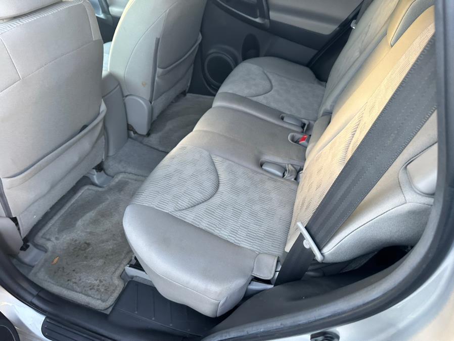 Used Toyota RAV4 4WD 4dr 4-cyl 4-Spd AT (Natl) 2011 | CT Auto. Bridgeport, Connecticut Used Toyota RAV4 4WD 4dr 4-cyl 4-Spd AT (Natl) 2011 | CT Auto. Bridgeport, Connecticut
