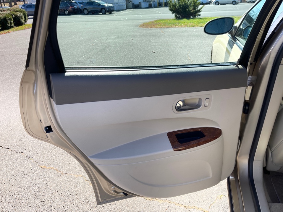 2005 Buick LaCrosse 4dr Sdn CXL, available for sale in Plainville, Connecticut | Farmington Auto Park LLC. Plainville, Connecticut 2005 Buick LaCrosse 4dr Sdn CXL, available for sale in Plainville, Connecticut | Farmington Auto Park LLC. Plainville, Connecticut