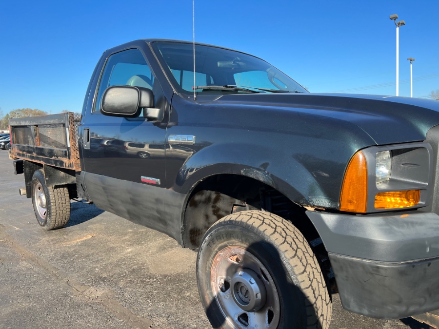 Used Ford Super Duty F-250 Reg Cab 137" XL 4WD 2005 | Marsh Auto Sales LLC. Ortonville, Michigan Used Ford Super Duty F-250 Reg Cab 137" XL 4WD 2005 | Marsh Auto Sales LLC. Ortonville, Michigan