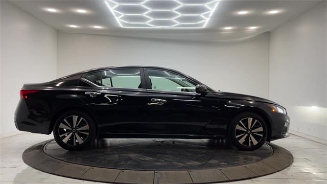 Used Nissan Altima 2.5 SV 2021 | Eastchester Motor Cars. Bronx, New York Used Nissan Altima 2.5 SV 2021 | Eastchester Motor Cars. Bronx, New York