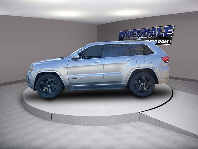Used Jeep Grand Cherokee Altitude 2015 | Eastchester Motor Cars. Bronx, New York Used Jeep Grand Cherokee Altitude 2015 | Eastchester Motor Cars. Bronx, New York