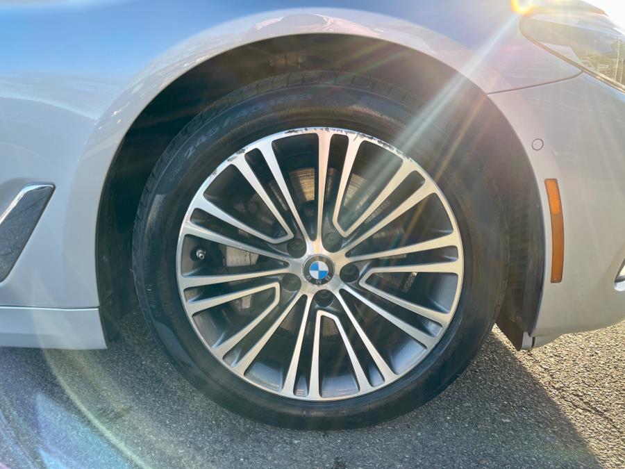 Used BMW 5 Series 530i xDrive Sedan Sport Line 2017 | European Auto Expo. Lodi, New Jersey Used BMW 5 Series 530i xDrive Sedan Sport Line 2017 | European Auto Expo. Lodi, New Jersey