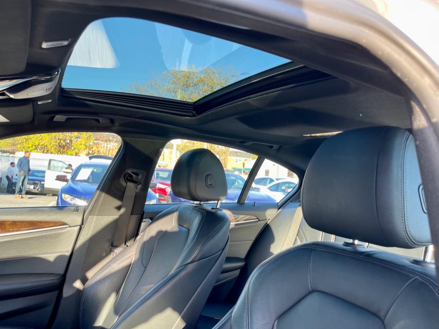 Used BMW 5 Series 530i xDrive Sedan Sport Line 2017 | European Auto Expo. Lodi, New Jersey Used BMW 5 Series 530i xDrive Sedan Sport Line 2017 | European Auto Expo. Lodi, New Jersey