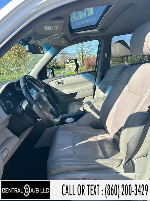 2010 Honda Pilot 4WD 4dr EX-L, available for sale in East Windsor, Connecticut | Central A/S LLC. East Windsor, Connecticut 2010 Honda Pilot 4WD 4dr EX-L, available for sale in East Windsor, Connecticut | Central A/S LLC. East Windsor, Connecticut