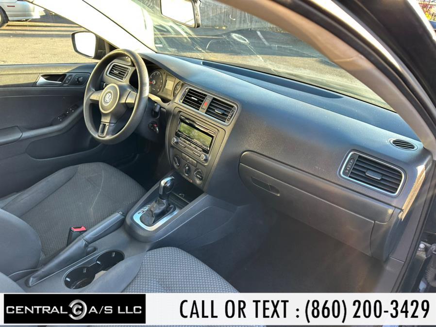 Used Volkswagen Jetta Sedan 4dr Auto S 2013 | Central A/S LLC. East Windsor, Connecticut Used Volkswagen Jetta Sedan 4dr Auto S 2013 | Central A/S LLC. East Windsor, Connecticut