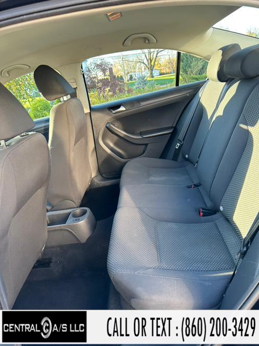 Used Volkswagen Jetta Sedan 4dr Auto S 2013 | Central A/S LLC. East Windsor, Connecticut Used Volkswagen Jetta Sedan 4dr Auto S 2013 | Central A/S LLC. East Windsor, Connecticut