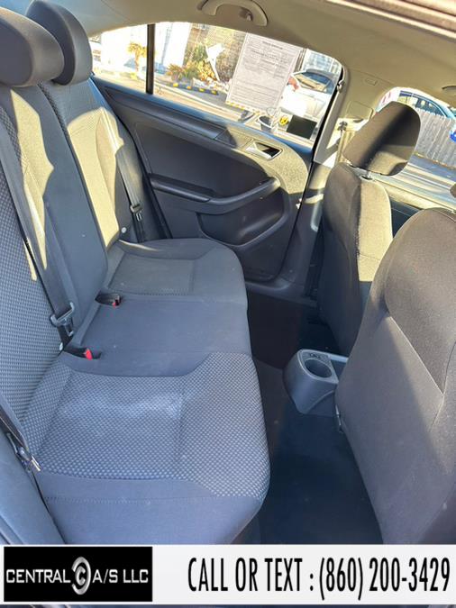 Used Volkswagen Jetta Sedan 4dr Auto S 2013 | Central A/S LLC. East Windsor, Connecticut Used Volkswagen Jetta Sedan 4dr Auto S 2013 | Central A/S LLC. East Windsor, Connecticut