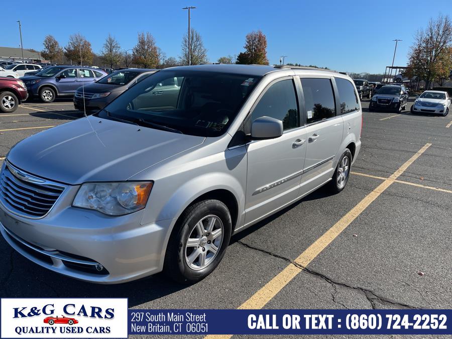 2012 Chrysler Town & Country 4dr Wgn Touring, available for sale in New Britain, Connecticut | K and G Cars . New Britain, Connecticut 2012 Chrysler Town & Country 4dr Wgn Touring, available for sale in New Britain, Connecticut | K and G Cars . New Britain, Connecticut
