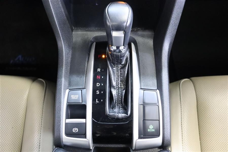 Used Honda Civic TOURING 2017 | Fast Track Motors. Paterson, New Jersey Used Honda Civic TOURING 2017 | Fast Track Motors. Paterson, New Jersey