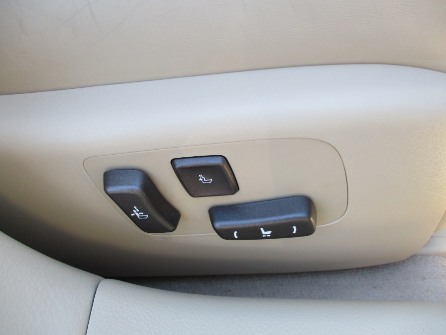 2012 Lexus LS 460 4dr Sdn RWD, available for sale in West Babylon, New York | New Gen Auto Group. West Babylon, New York 2012 Lexus LS 460 4dr Sdn RWD, available for sale in West Babylon, New York | New Gen Auto Group. West Babylon, New York