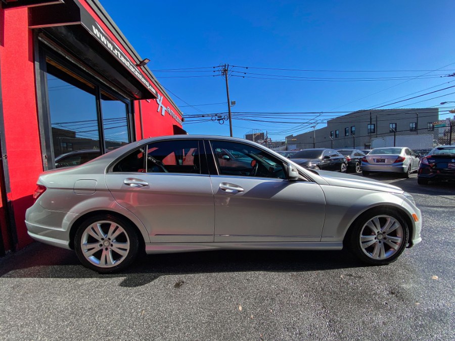 2008 Mercedes-Benz C-Class 4dr Sdn 3.0L Luxury 4MATIC, available for sale in Newark, New Jersey | RT Auto Center LLC. Newark, New Jersey 2008 Mercedes-Benz C-Class 4dr Sdn 3.0L Luxury 4MATIC, available for sale in Newark, New Jersey | RT Auto Center LLC. Newark, New Jersey