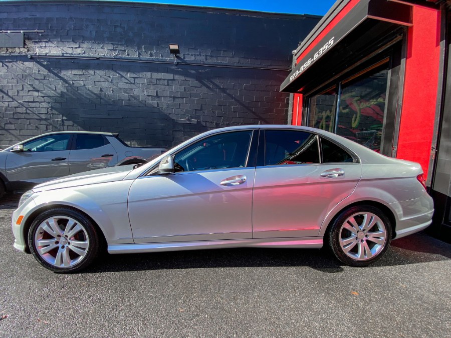 2008 Mercedes-Benz C-Class 4dr Sdn 3.0L Luxury 4MATIC, available for sale in Newark, New Jersey | RT Auto Center LLC. Newark, New Jersey 2008 Mercedes-Benz C-Class 4dr Sdn 3.0L Luxury 4MATIC, available for sale in Newark, New Jersey | RT Auto Center LLC. Newark, New Jersey