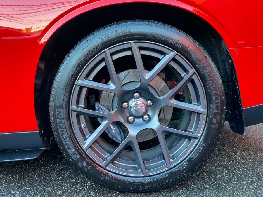 Used Dodge Challenger 2dr Cpe R/T Scat Pack 2016 | RT Auto Center LLC. Newark, New Jersey Used Dodge Challenger 2dr Cpe R/T Scat Pack 2016 | RT Auto Center LLC. Newark, New Jersey