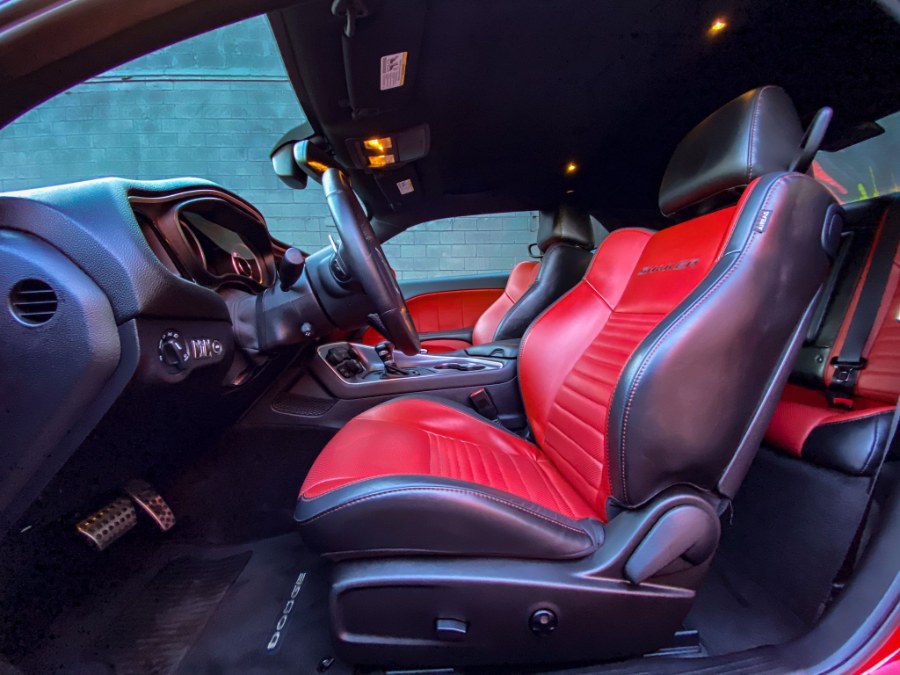 Used Dodge Challenger 2dr Cpe R/T Scat Pack 2016 | RT Auto Center LLC. Newark, New Jersey Used Dodge Challenger 2dr Cpe R/T Scat Pack 2016 | RT Auto Center LLC. Newark, New Jersey