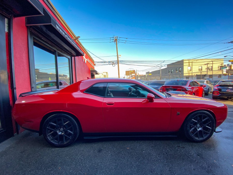 Used Dodge Challenger 2dr Cpe R/T Scat Pack 2016 | RT Auto Center LLC. Newark, New Jersey Used Dodge Challenger 2dr Cpe R/T Scat Pack 2016 | RT Auto Center LLC. Newark, New Jersey