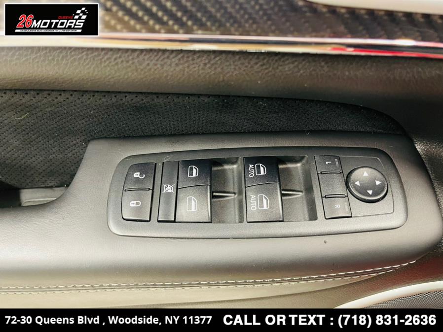 Used Jeep Grand Cherokee SRT 4x4 *Ltd Avail* 2018 | 26 Motors Queens. Woodside, New York Used Jeep Grand Cherokee SRT 4x4 *Ltd Avail* 2018 | 26 Motors Queens. Woodside, New York