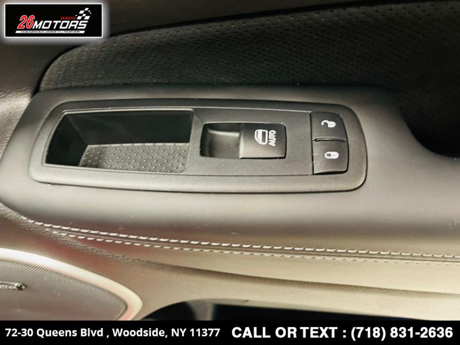 Used Jeep Grand Cherokee SRT 4x4 *Ltd Avail* 2018 | 26 Motors Queens. Woodside, New York Used Jeep Grand Cherokee SRT 4x4 *Ltd Avail* 2018 | 26 Motors Queens. Woodside, New York