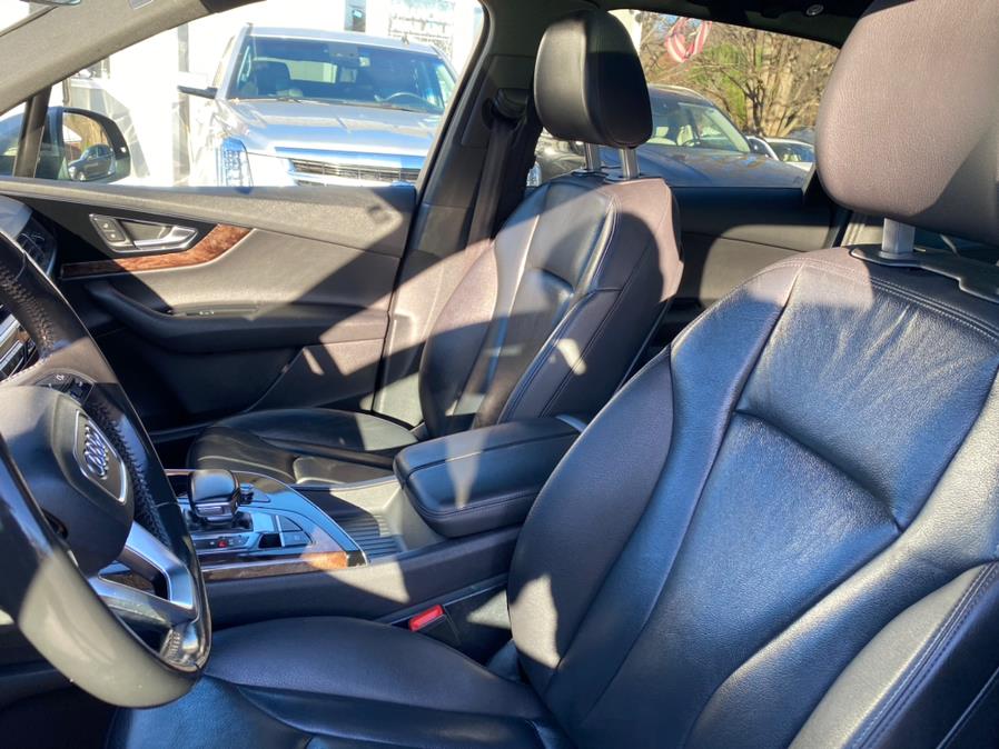 Used Audi Q7 3.0 TFSI Premium Plus 2017 | Lava Motors 2 Inc. Canton, Connecticut Used Audi Q7 3.0 TFSI Premium Plus 2017 | Lava Motors 2 Inc. Canton, Connecticut