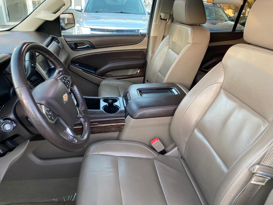 Used Chevrolet Suburban 4WD 4dr 1500 LT 2016 | Lava Motors 2 Inc. Canton, Connecticut Used Chevrolet Suburban 4WD 4dr 1500 LT 2016 | Lava Motors 2 Inc. Canton, Connecticut
