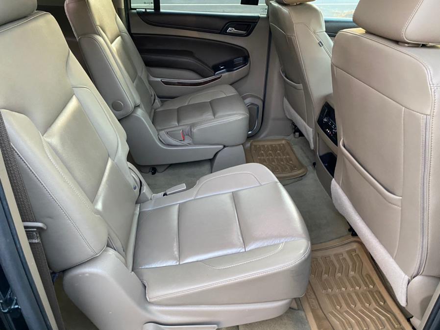 Used Chevrolet Suburban 4WD 4dr 1500 LT 2016 | Lava Motors 2 Inc. Canton, Connecticut Used Chevrolet Suburban 4WD 4dr 1500 LT 2016 | Lava Motors 2 Inc. Canton, Connecticut
